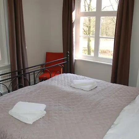 Hotel Klooster Nieuwkerk 3*