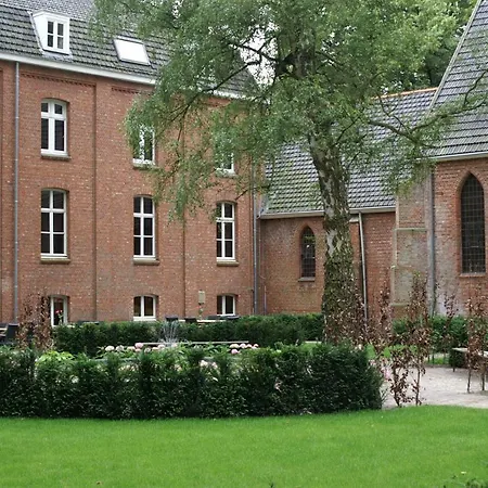 Klooster Nieuwkerk Hotel 3*