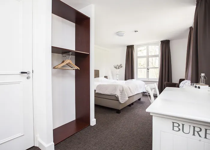 Hotel Klooster Nieuwkerk 3*