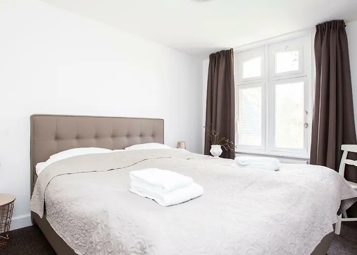 Klooster Nieuwkerk 3* Goirle