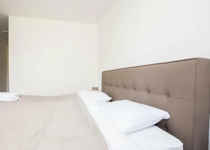 Hotel Klooster Nieuwkerk 3*