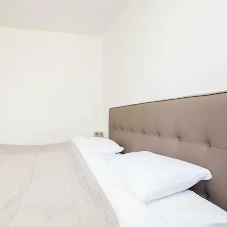 Hotel Klooster Nieuwkerk 3*